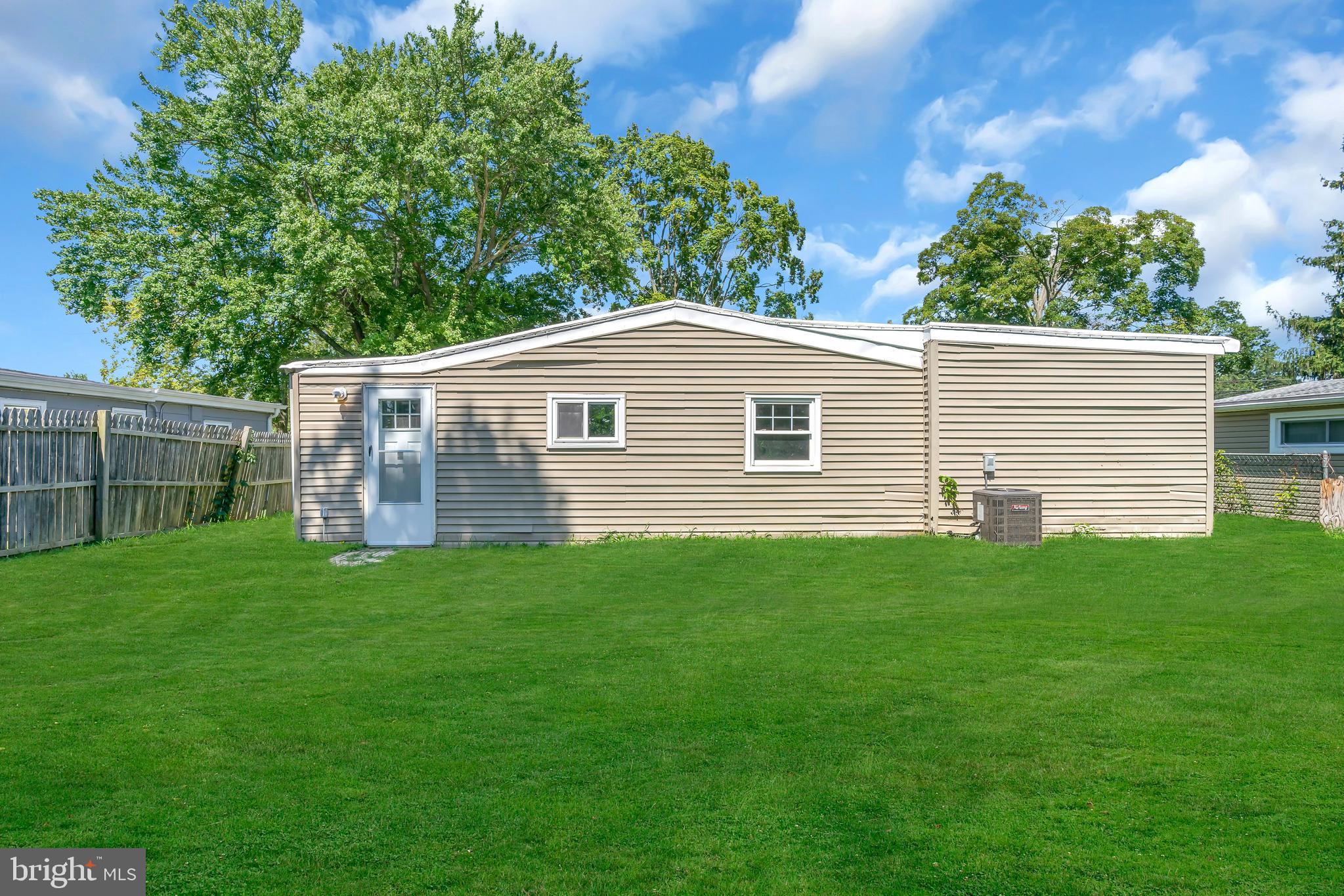 222 County Avenue Maple Shade, NJ 08052 - Photo 38 of 40