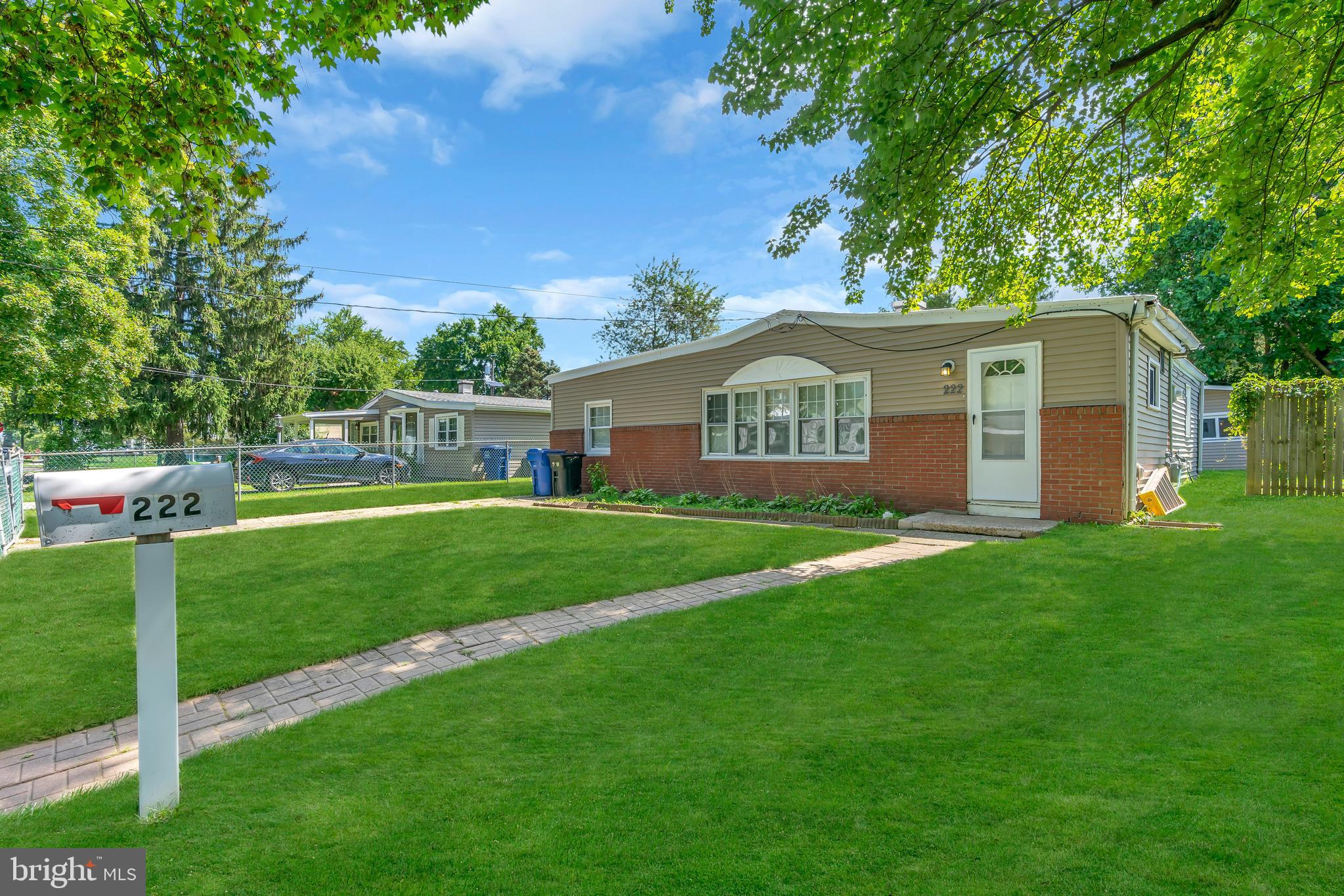 222 County Avenue Maple Shade, NJ 08052 - Photo 5 of 40
