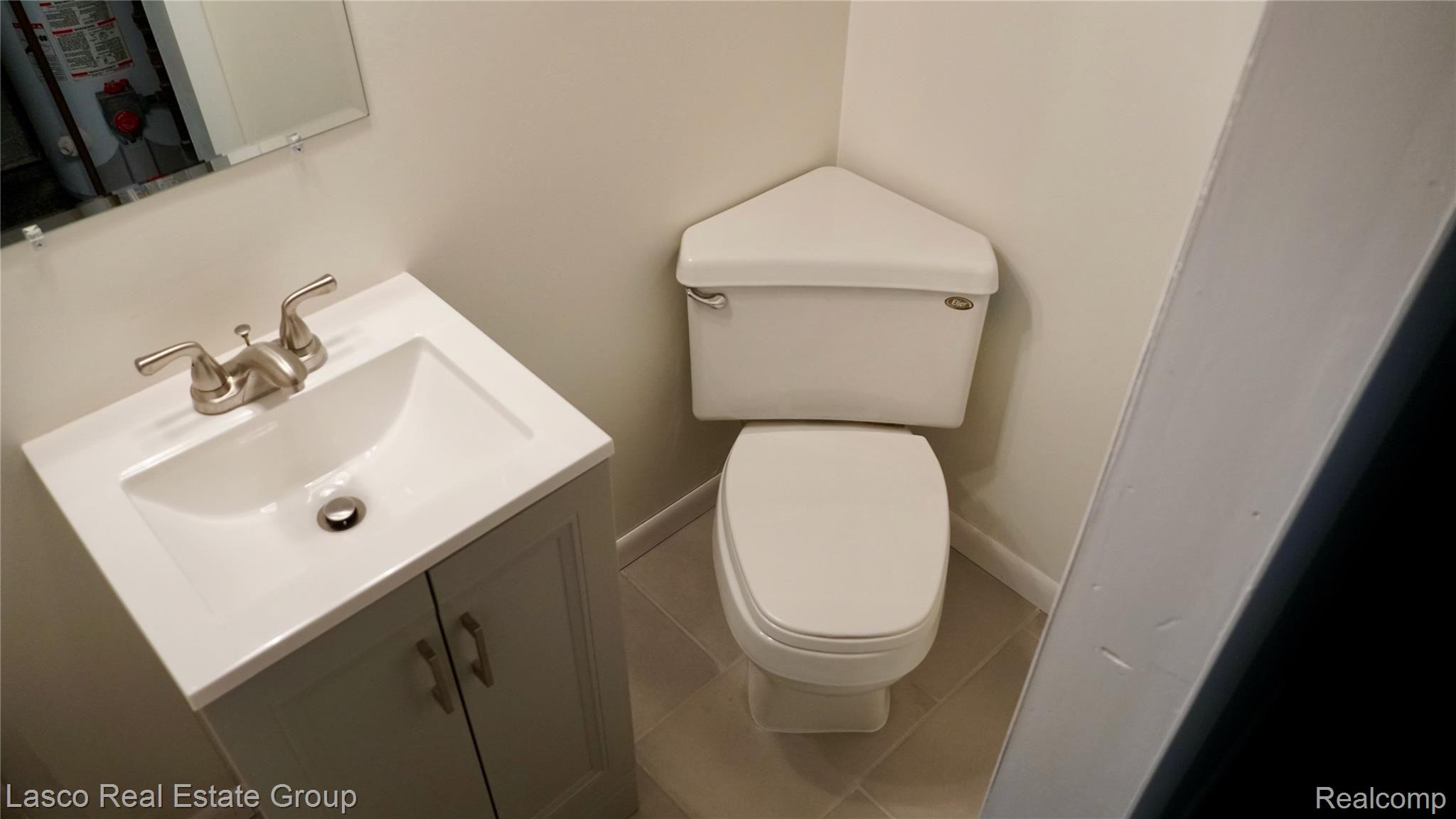 3419 East Rolston Road Fenton, MI 48430 - Photo 10 of 22 DSC00422.jpeg