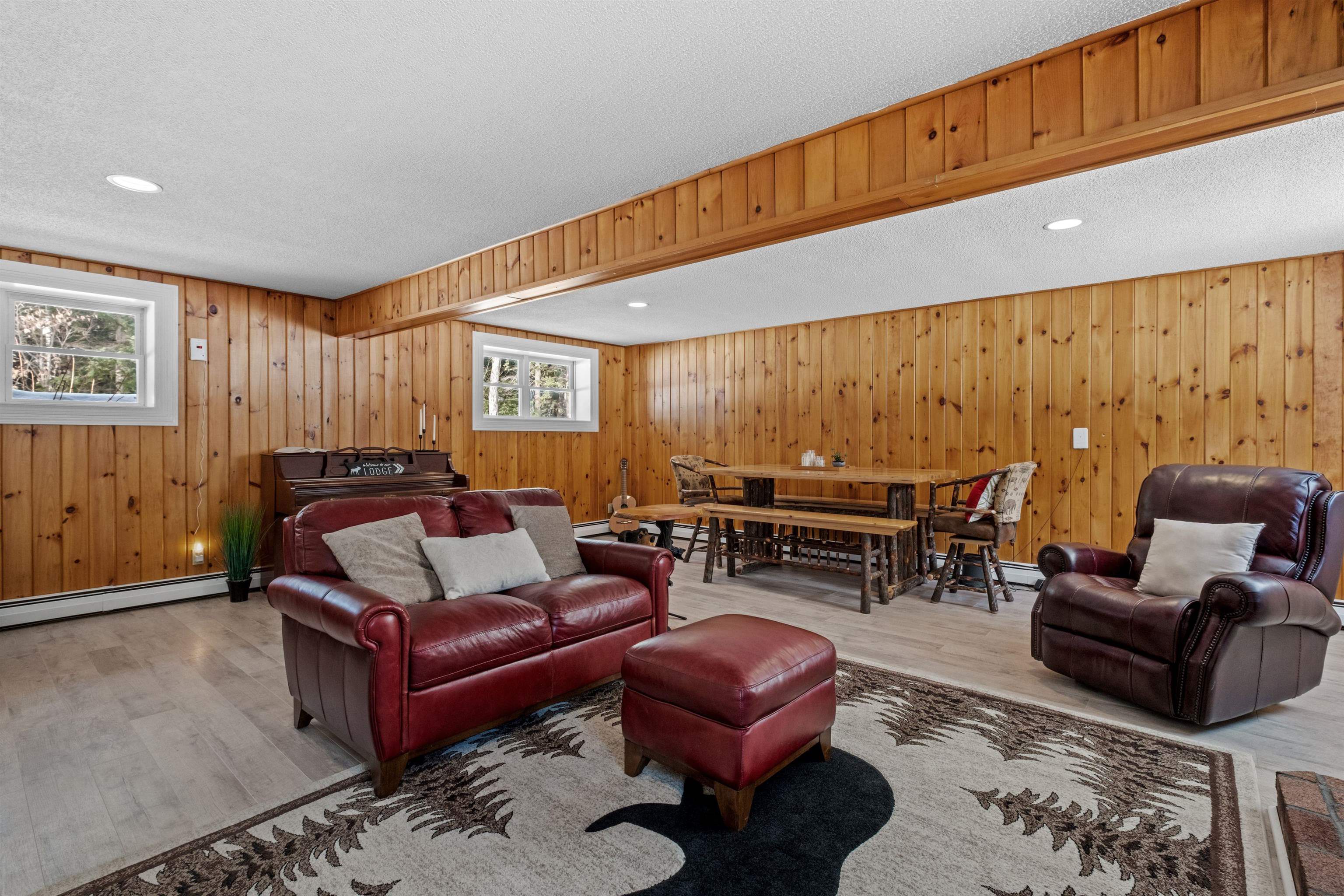 113 Glen Road Gorham, NH 03581 - Photo 16 of 48