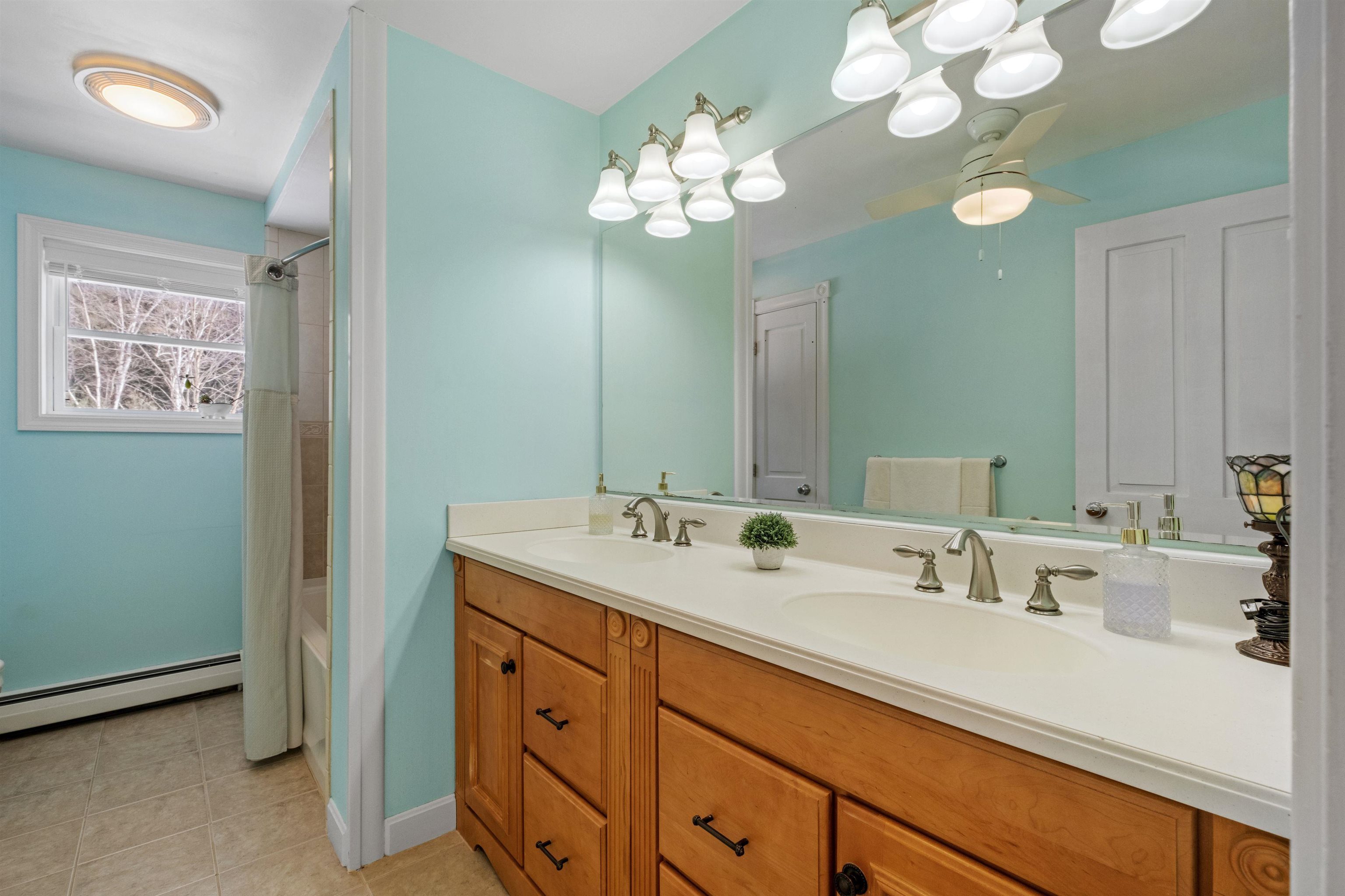 113 Glen Road Gorham, NH 03581 - Photo 23 of 48