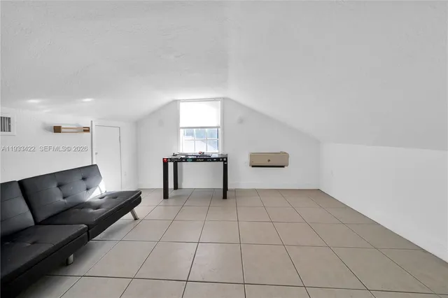 $3,300 | 2731 Southwest 24th Street, Unit 2731, Miami, FL 33145