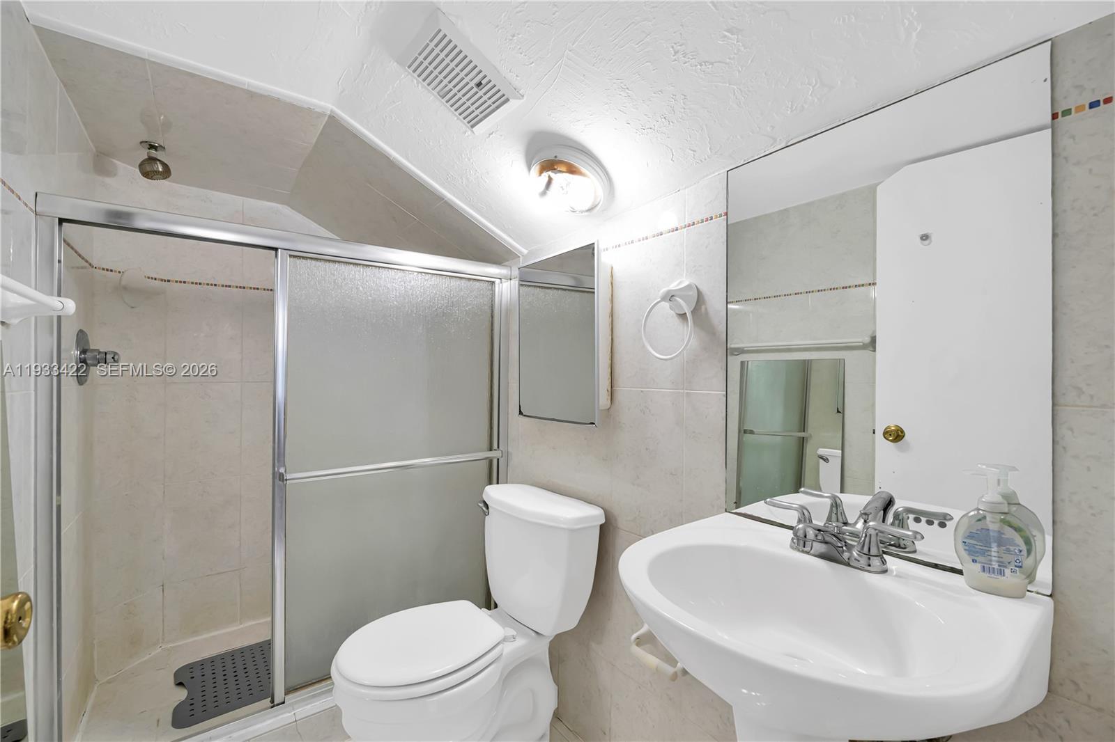 2731 Southwest 24th Street, Unit 2731 Miami, FL 33145 - Photo 22 of 24