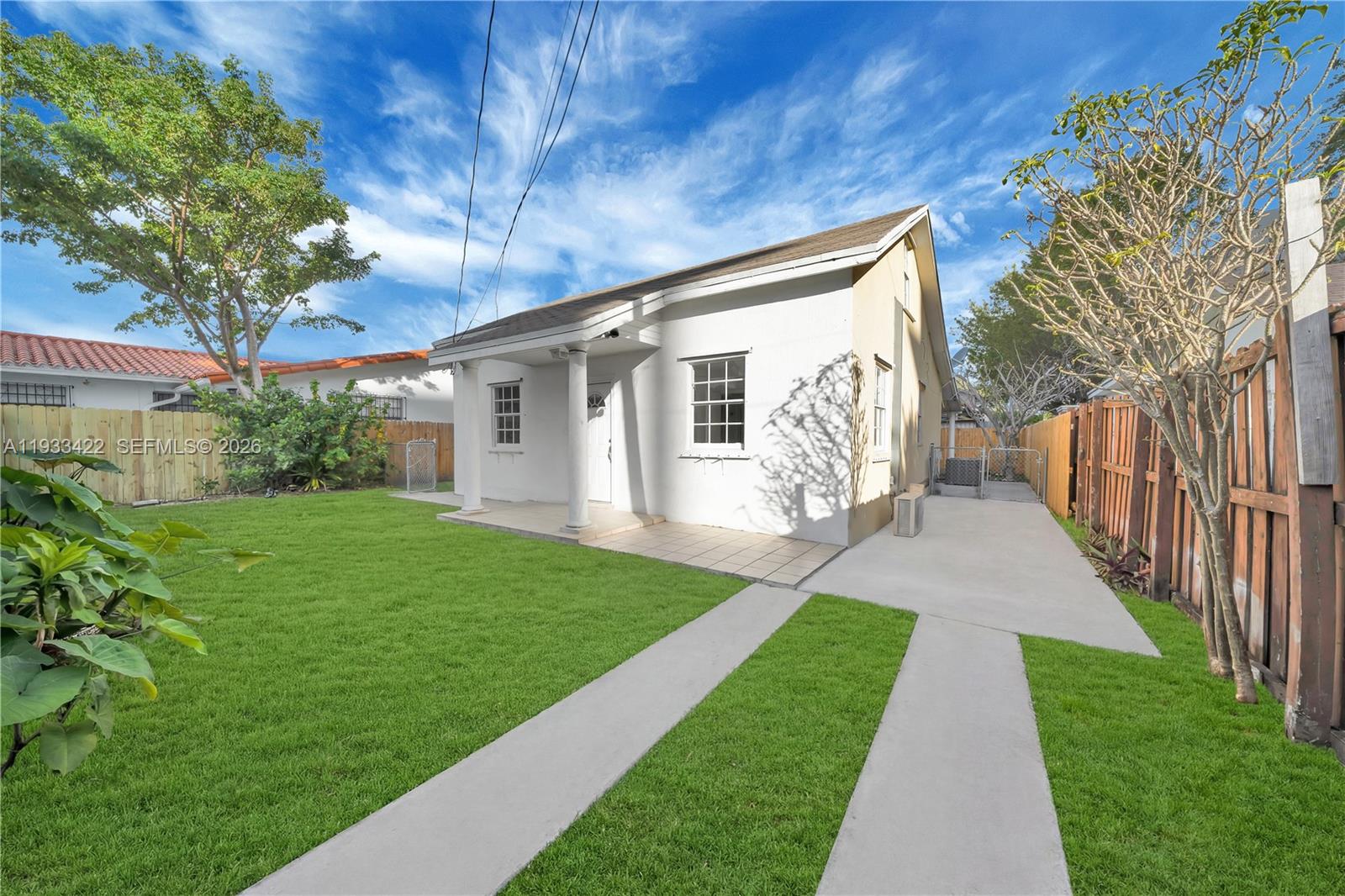 2731 Southwest 24th Street, Unit 2731 Miami, FL 33145 - Photo 3 of 24