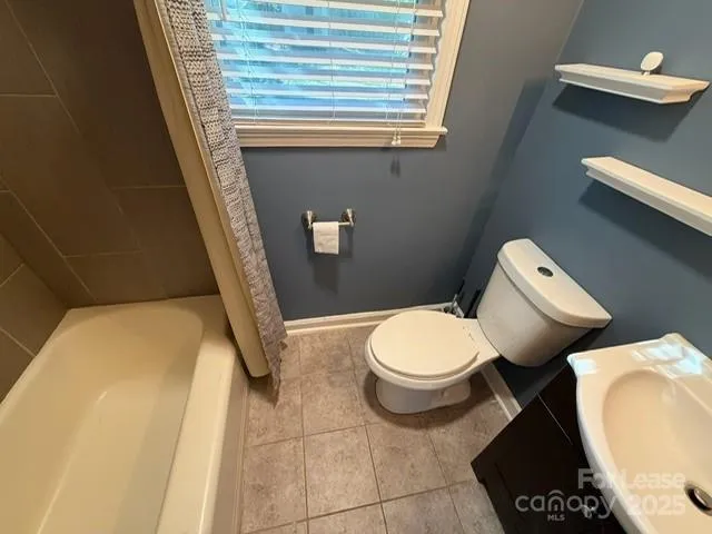 $2,000 | 1432 Winston Drive, Charlotte, NC 28205