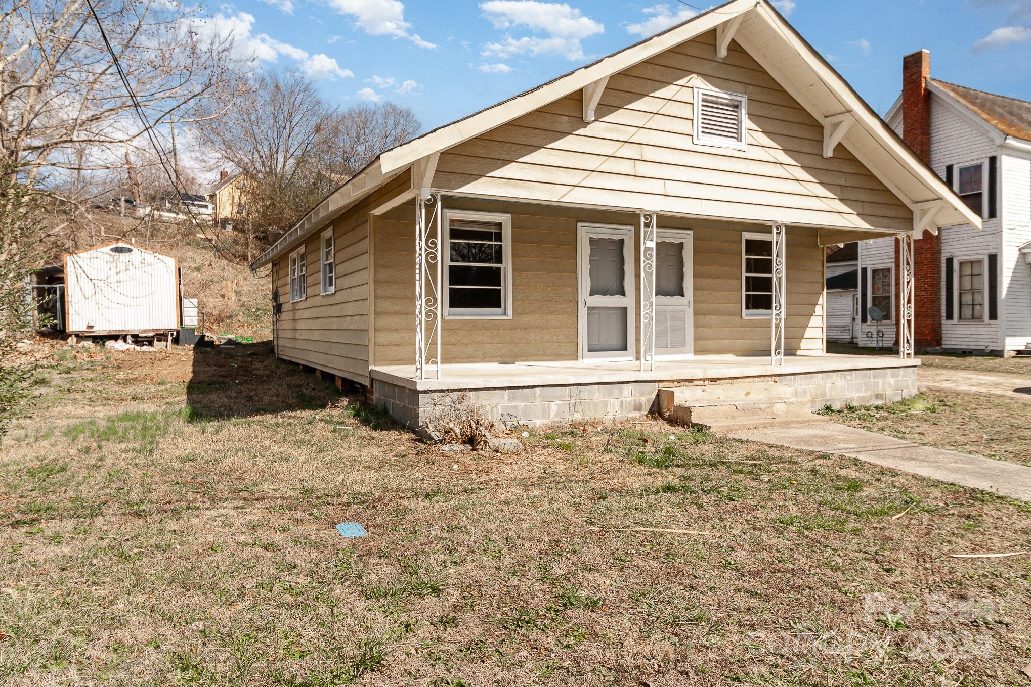 618 Flat Drive Buffalo, SC 29321 - Photo 3 of 23 Gallery Image 3
