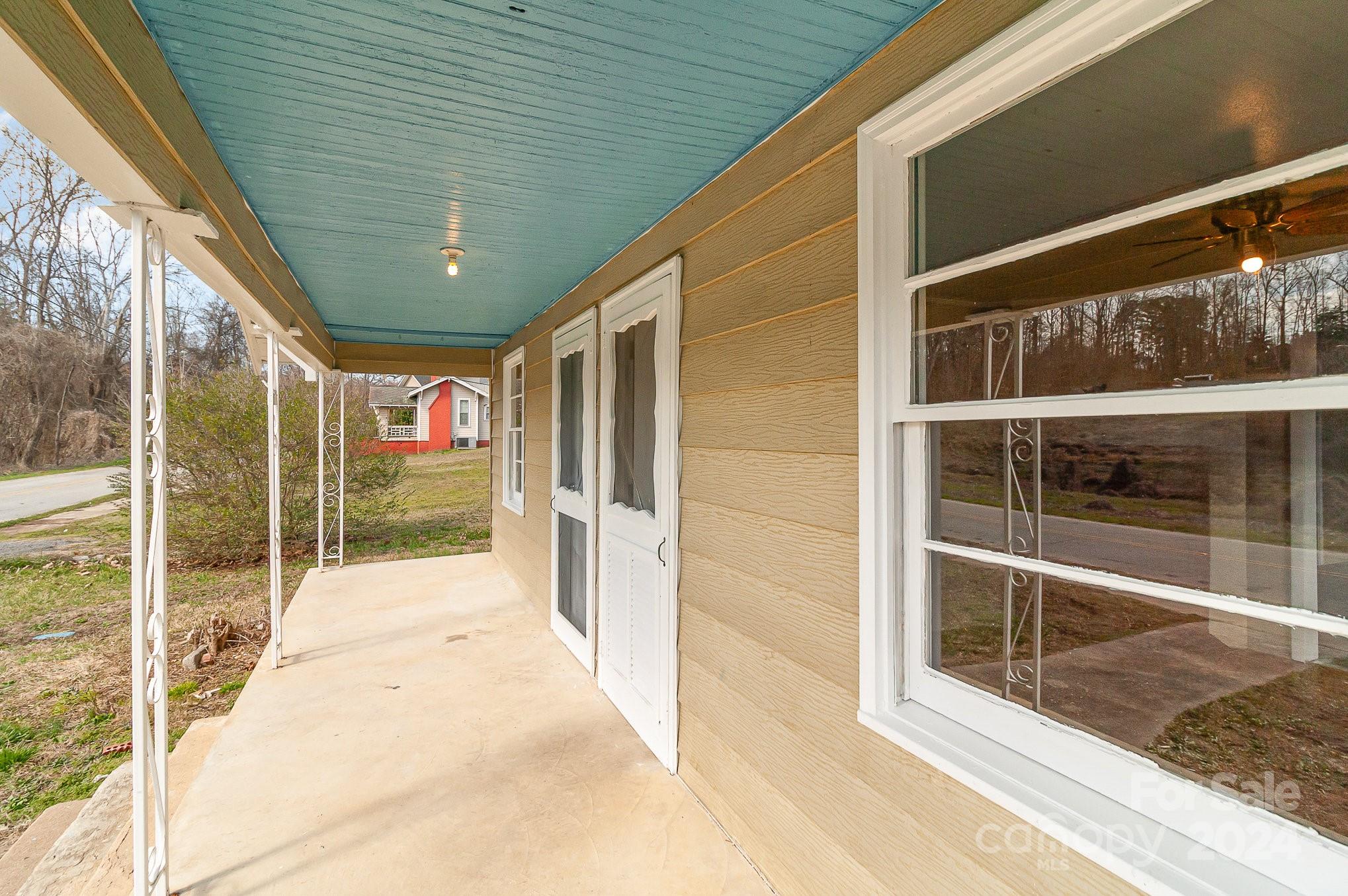 618 Flat Drive Buffalo, SC 29321 - Photo 4 of 23 Gallery Image 4