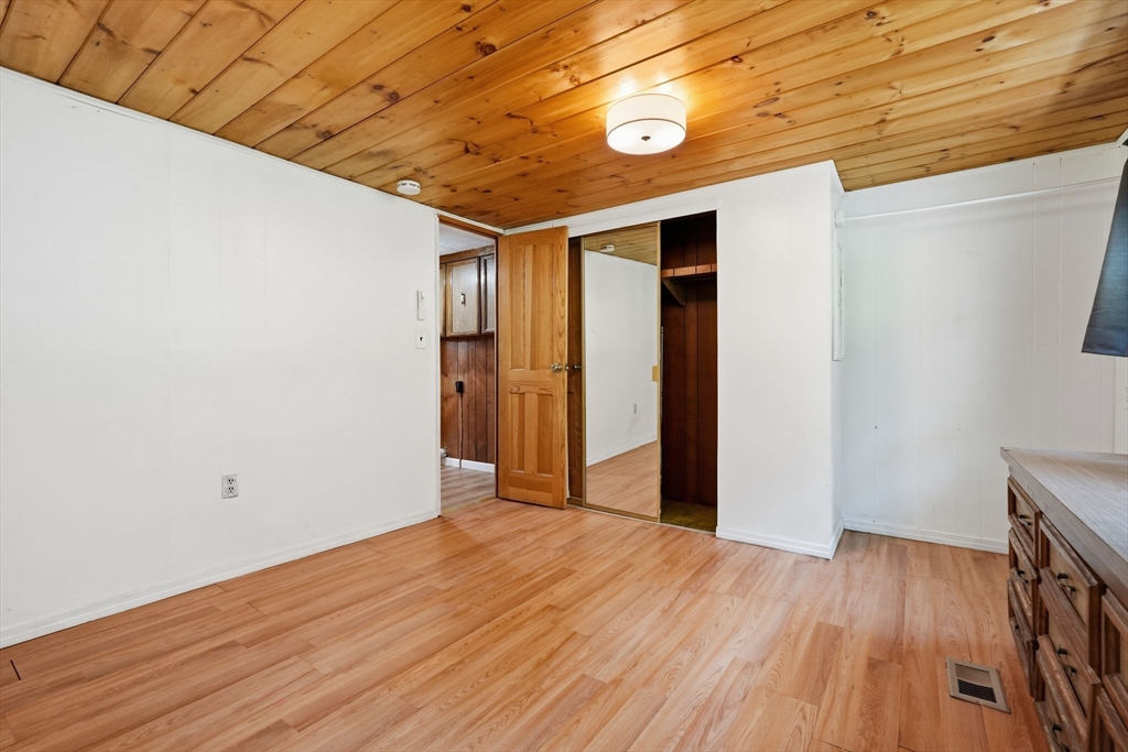 78 Searle Road Huntington, MA 01050 - Photo 21 of 32 Gallery Image 21