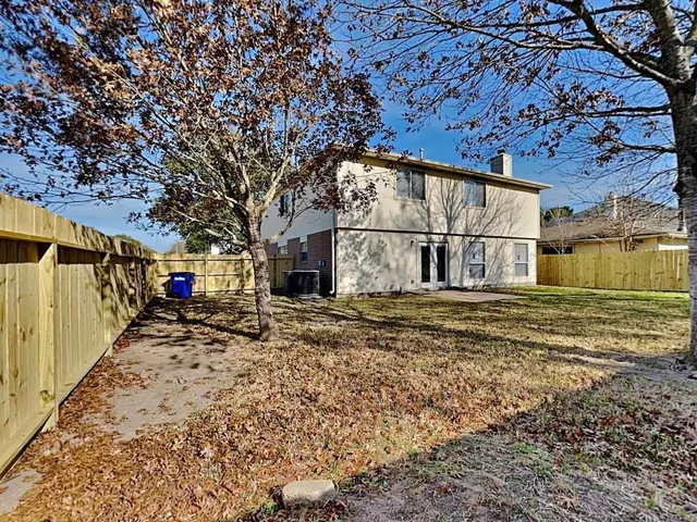 $2,440 | 1802 Oak Valley Drive, Kemah, TX 77565