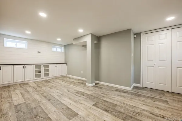 $6,100 | 212 Fernwood Terrace, Garden City, NY 11530