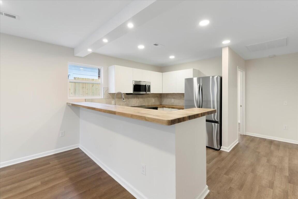 138 Pierce Avenue Pulaski, VA 24301 - Photo 11 of 40 13