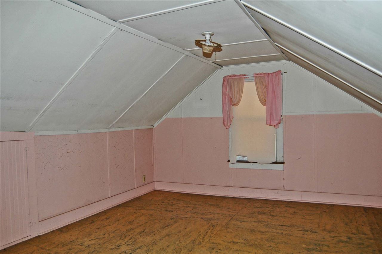 11446 Jefferson Road Osceola, IN 46561 - Photo 21 of 36 Gallery Image 21