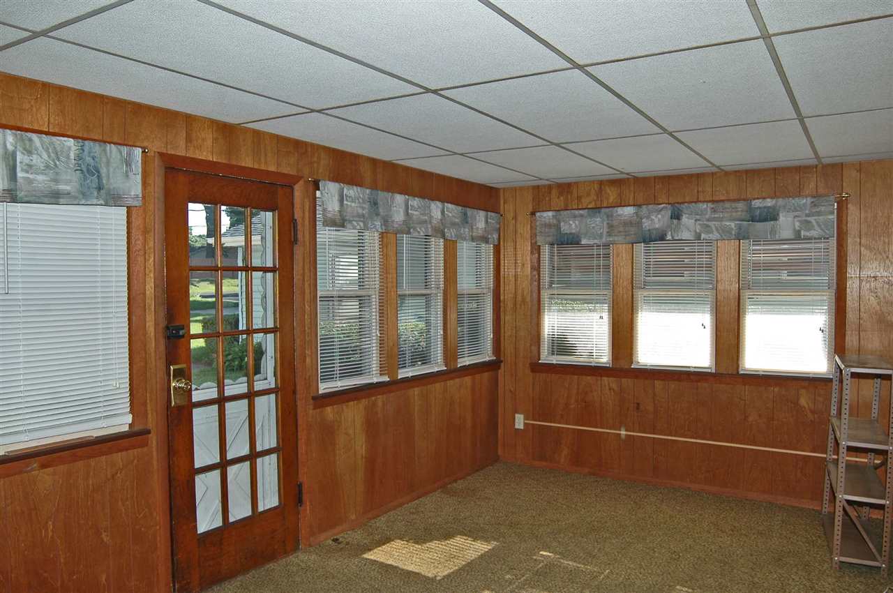 11446 Jefferson Road Osceola, IN 46561 - Photo 4 of 36 Gallery Image 4