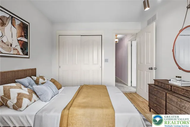 $725,000 | 1937 Saucon Dale Circle, Bethlehem, PA 18015