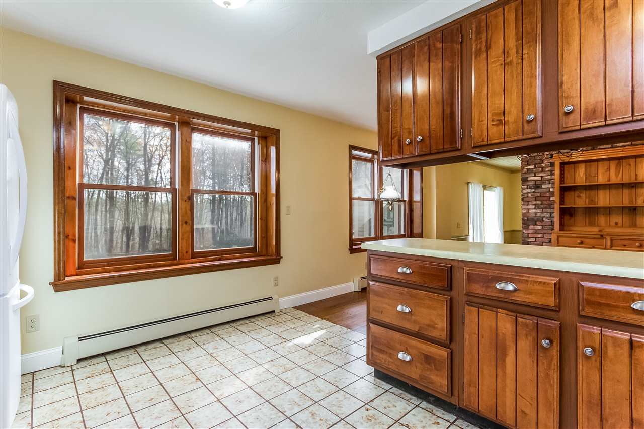 97 Allen Road Bow, NH 03304 - Photo 15 of 40