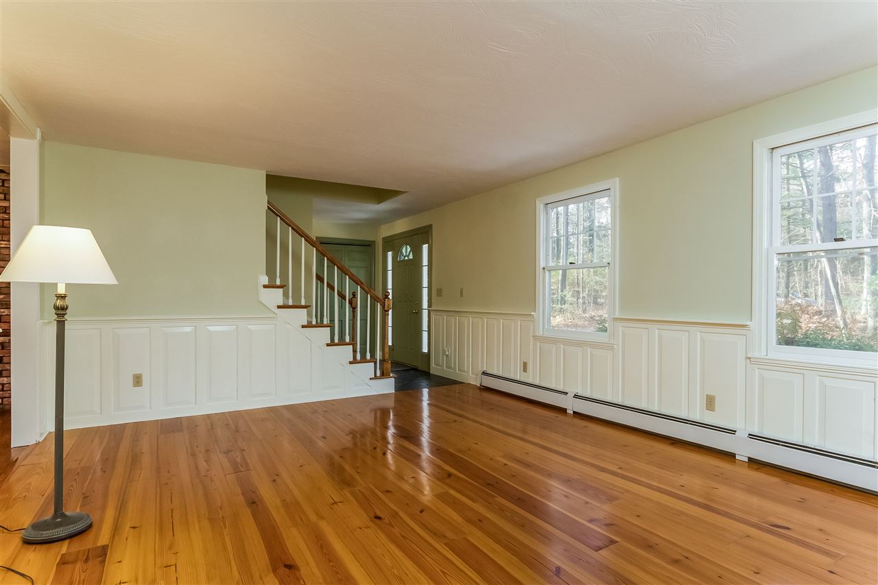 97 Allen Road Bow, NH 03304 - Photo 19 of 40