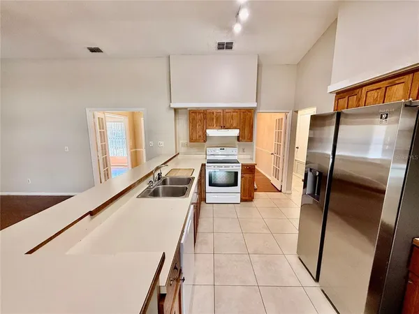 $3,000 | 7701 White Ash Street, Orlando, FL 32819