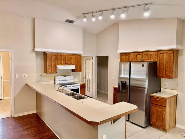 $3,000 | 7701 White Ash Street, Orlando, FL 32819