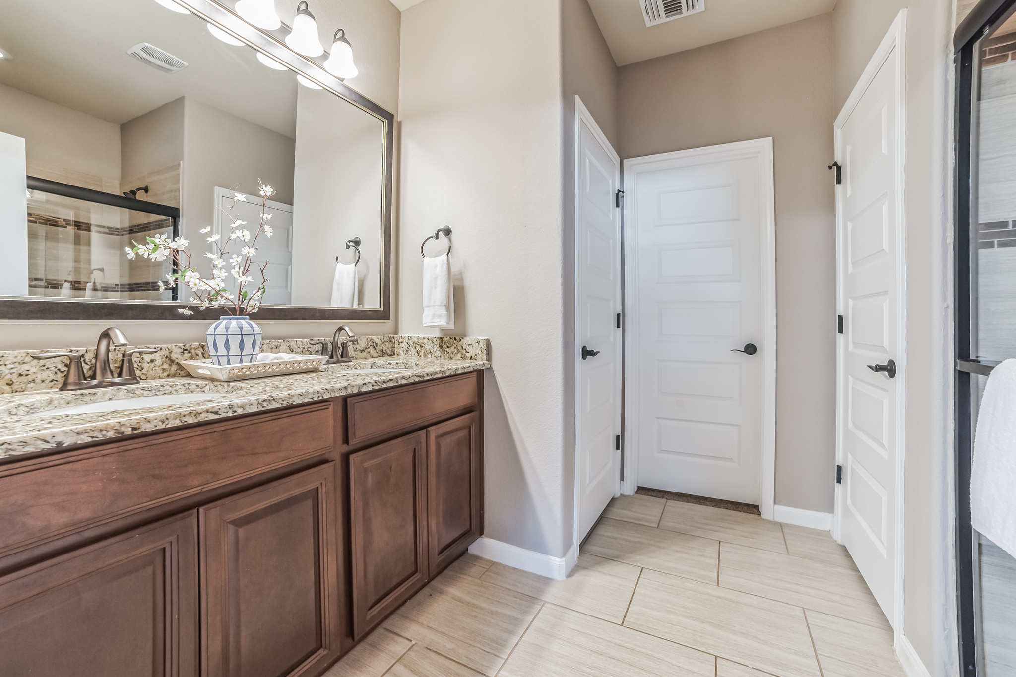 400 Hummingbird Lane, Unit B Austin, TX 78734 - Photo 12 of 30 Gallery Image 12