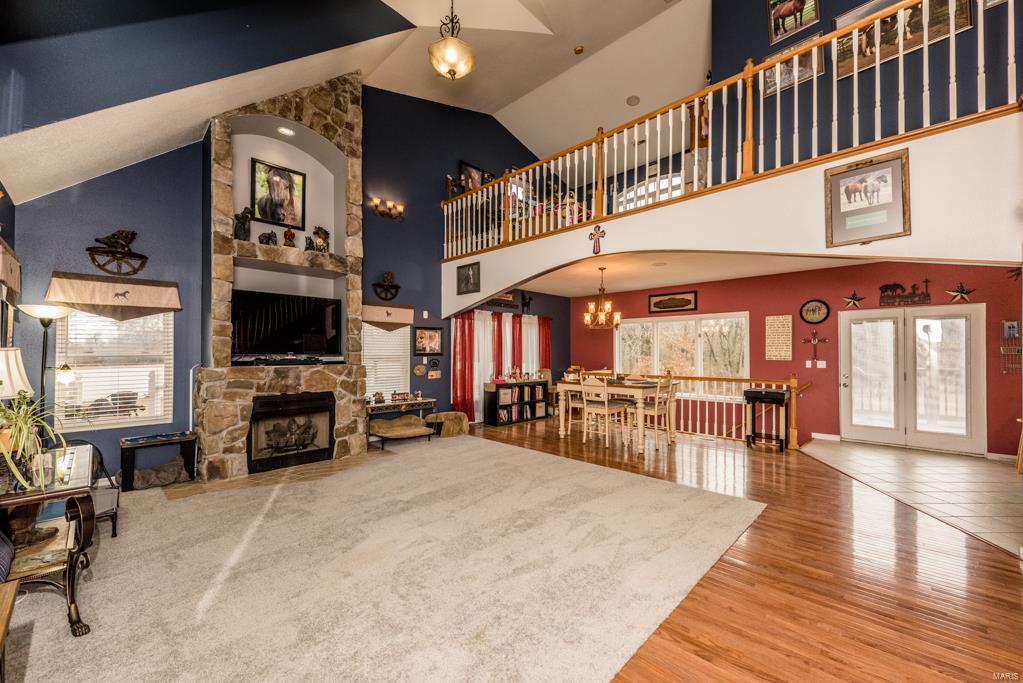 4831 Rocky Branch Road Bethalto, IL 62010 - Photo 8 of 48
