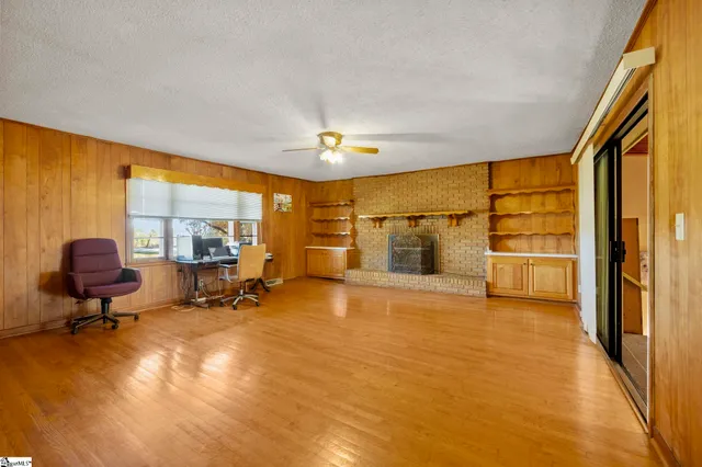 $284,900 | 155 Ferguson Road, Pickens, SC 29671