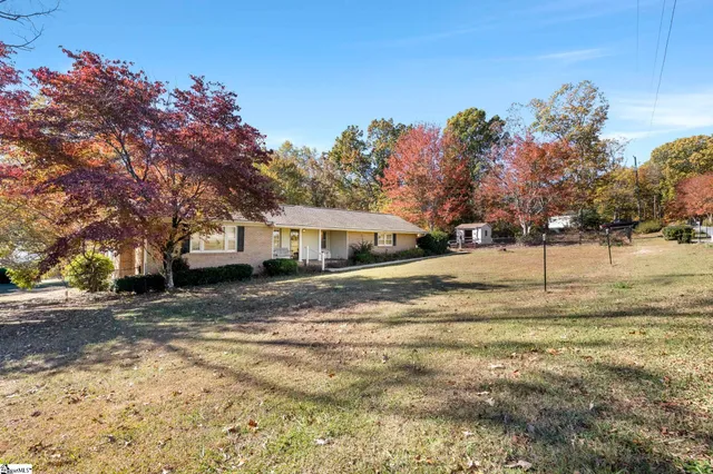 $284,900 | 155 Ferguson Road, Pickens, SC 29671