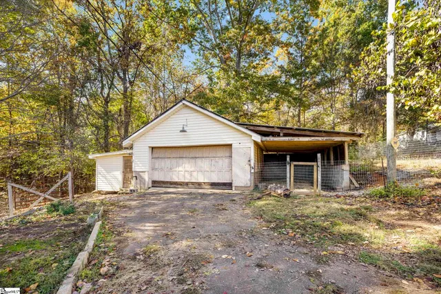 $284,900 | 155 Ferguson Road, Pickens, SC 29671