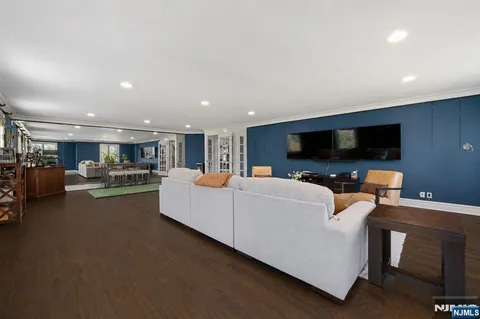 $2,995,000 | 228 Highland Avenue, Montclair, NJ 07043