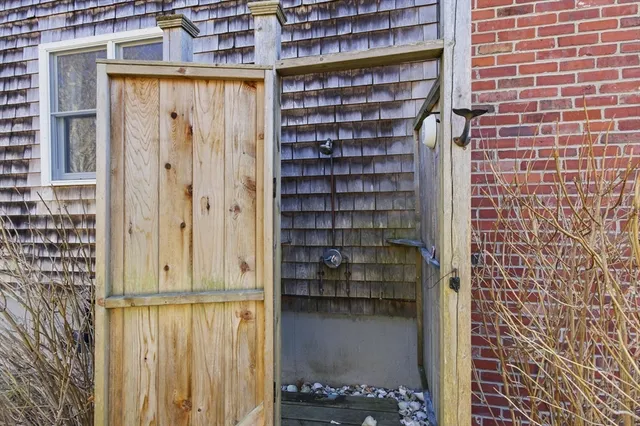 $1,349,900 | 15 Bay View Avenue Ms, Mattapoisett, MA 02739