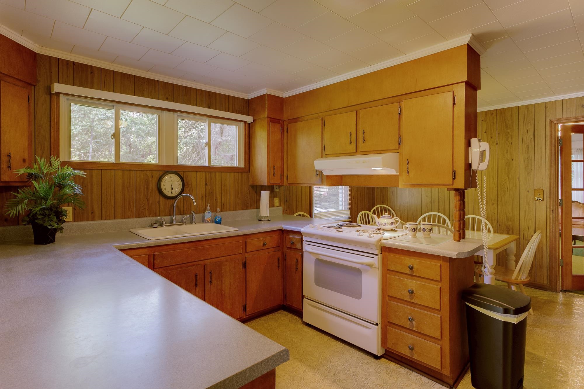 312 Ninety-Nine Island Road Blacksburg, SC 29702 - Photo 3 of 34 Gallery Image 3