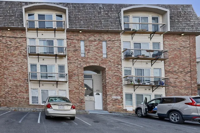 $2,700,000 | 575 North Main Street, Fall River, MA 02720