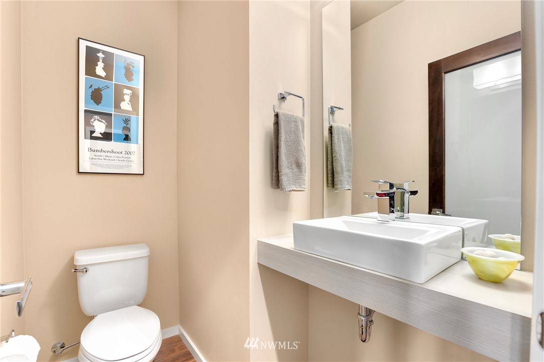 4001 171st Place Southeast Bothell, WA 98012 - Photo 11 of 25 Gallery Image 11
