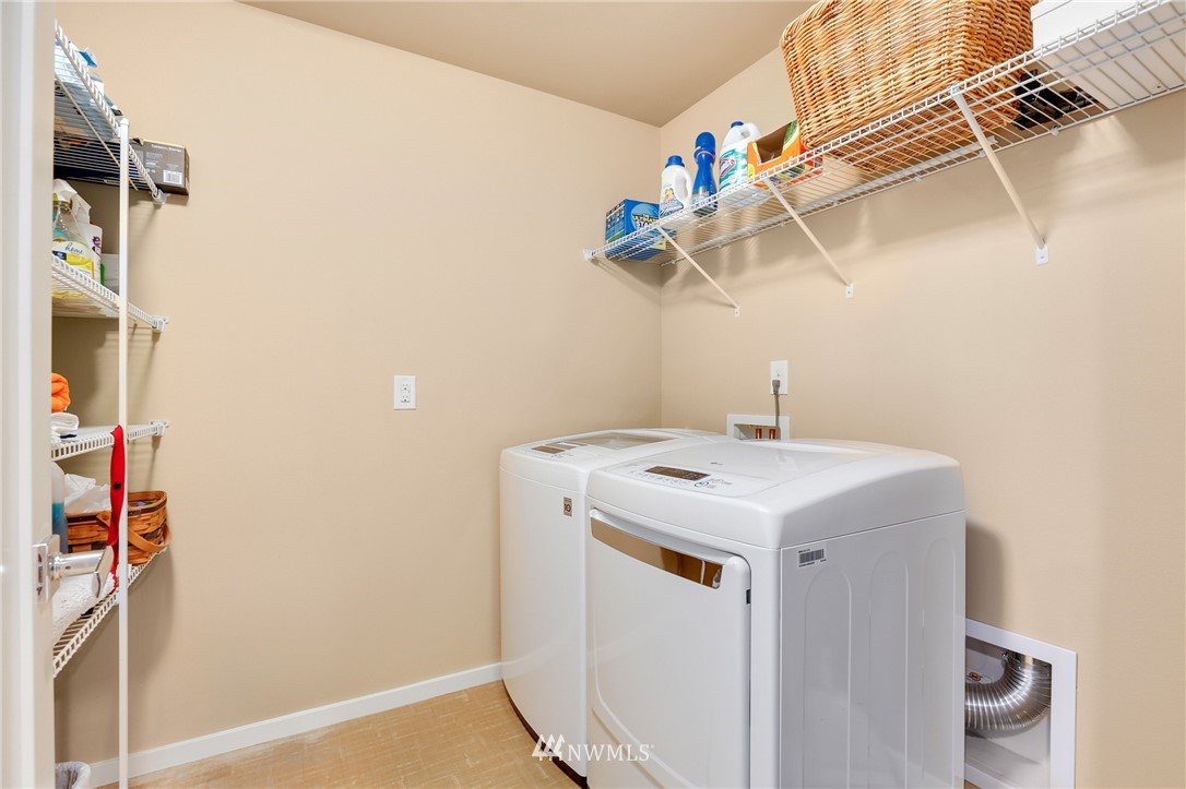 4001 171st Place Southeast Bothell, WA 98012 - Photo 16 of 25 Gallery Image 16