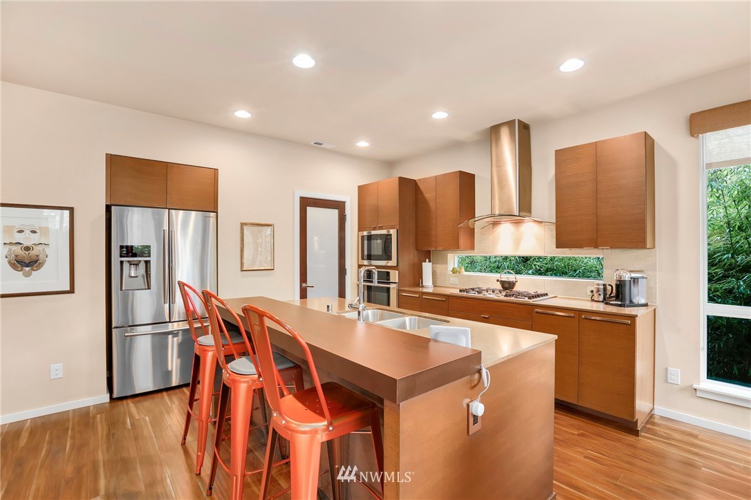 4001 171st Place Southeast Bothell, WA 98012 - Photo 7 of 25 Gallery Image 7