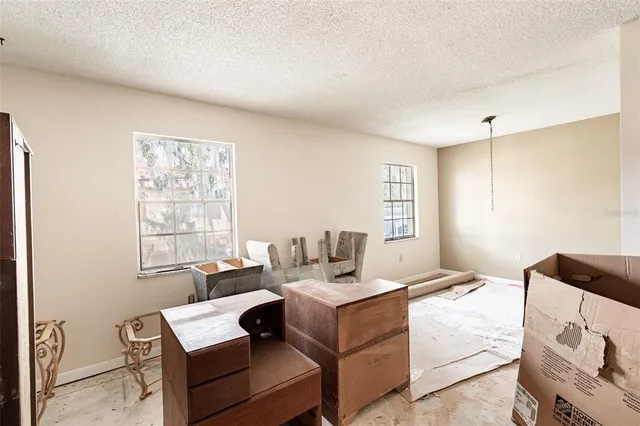 $85,000 | 1112 West Main Street, Unit I7, Leesburg, FL 34748