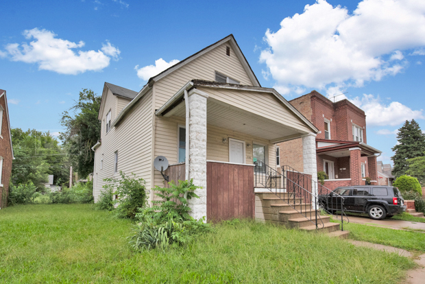 338 Pulaski Road Calumet City, IL 60409 - Photo 2 of 16