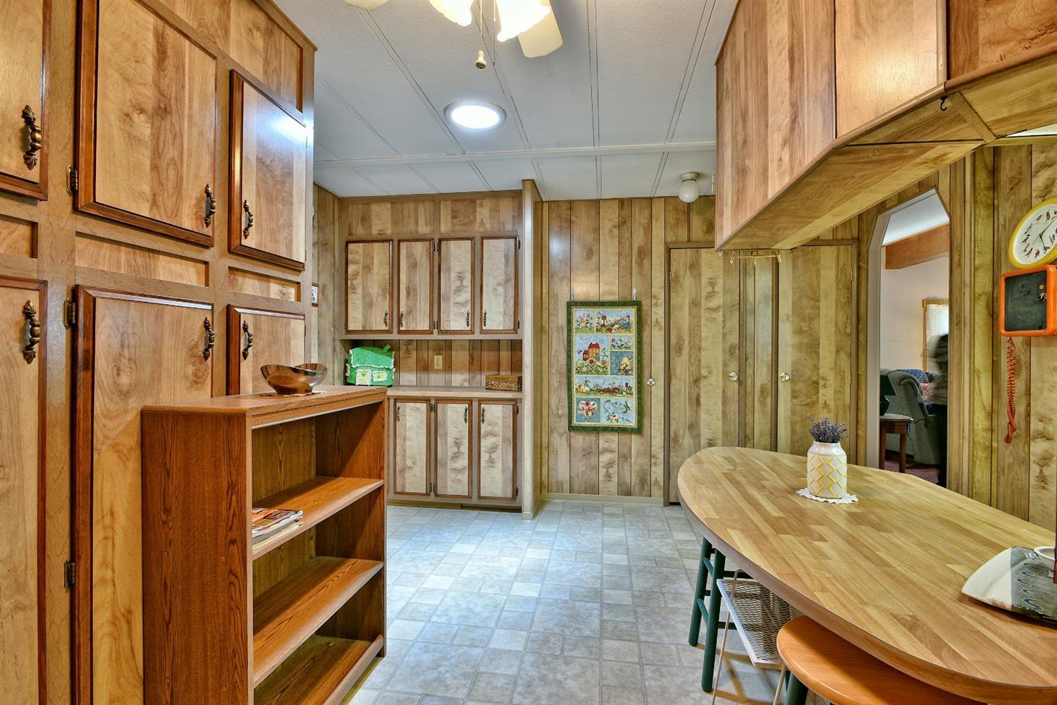 555 Freeman Road, Unit 9 Central Point, OR 97502 - Photo 11 of 23 Additional Photo