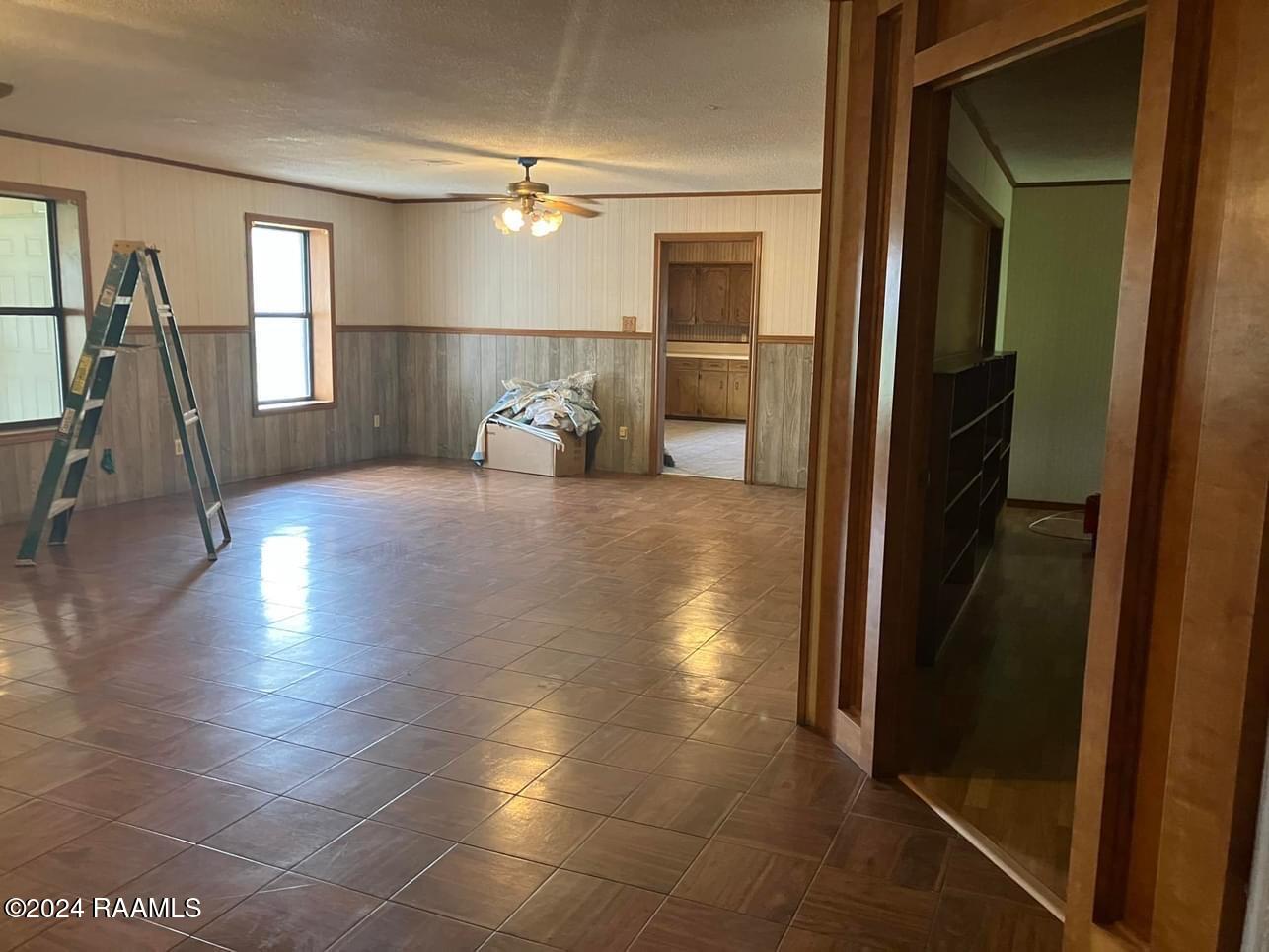 2554 Wilder Road Crowley, LA 70526 - Photo 9 of 12 IMG_3145