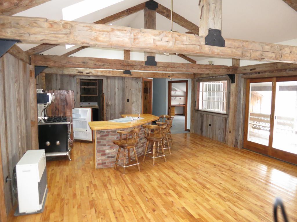 45-47 Sunset View Road South Hero, VT 05486 - Photo 9 of 24 Gallery Image 9