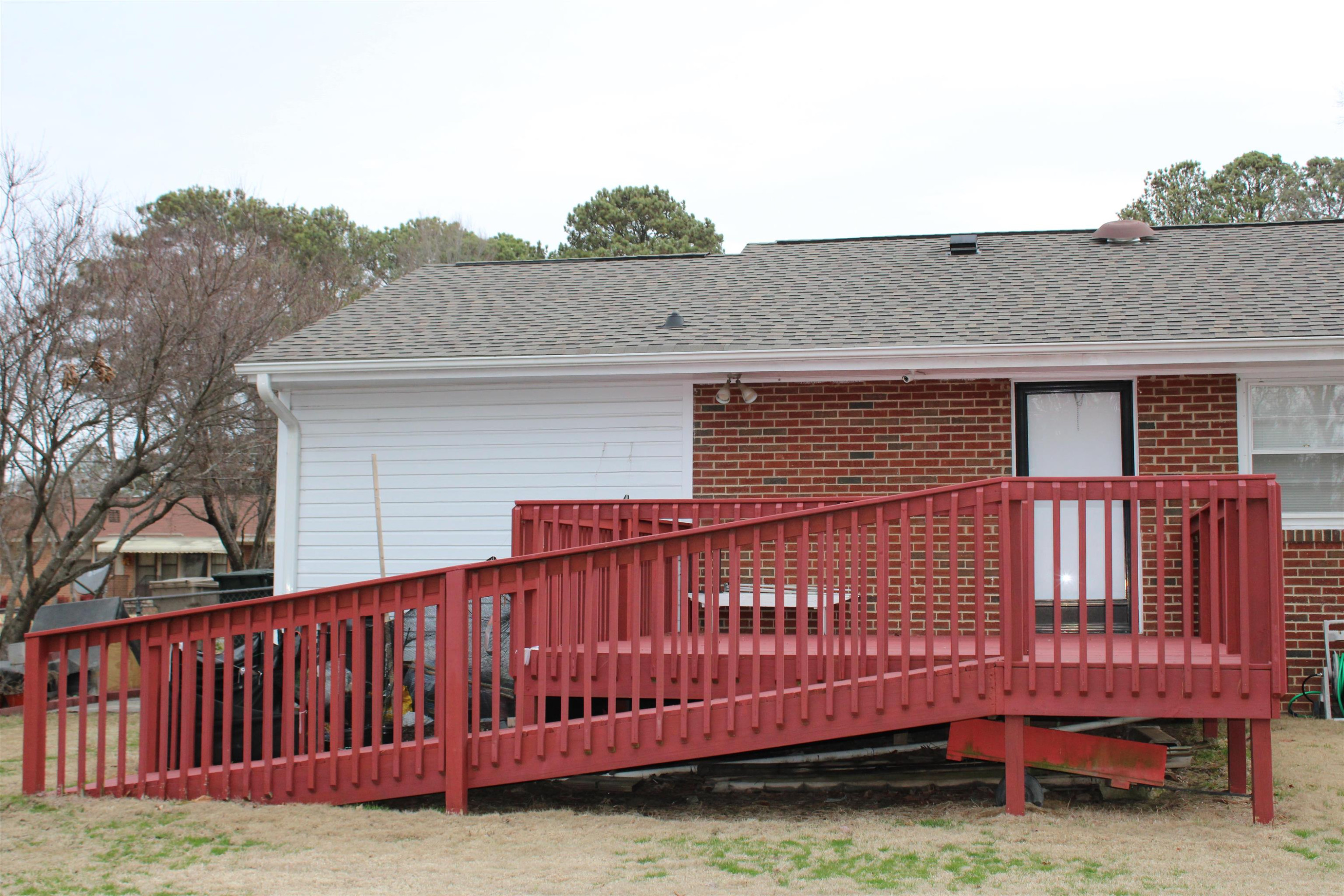 1407 Beichler Road Garner, NC 27529 - Photo 5 of 39 Photo 5