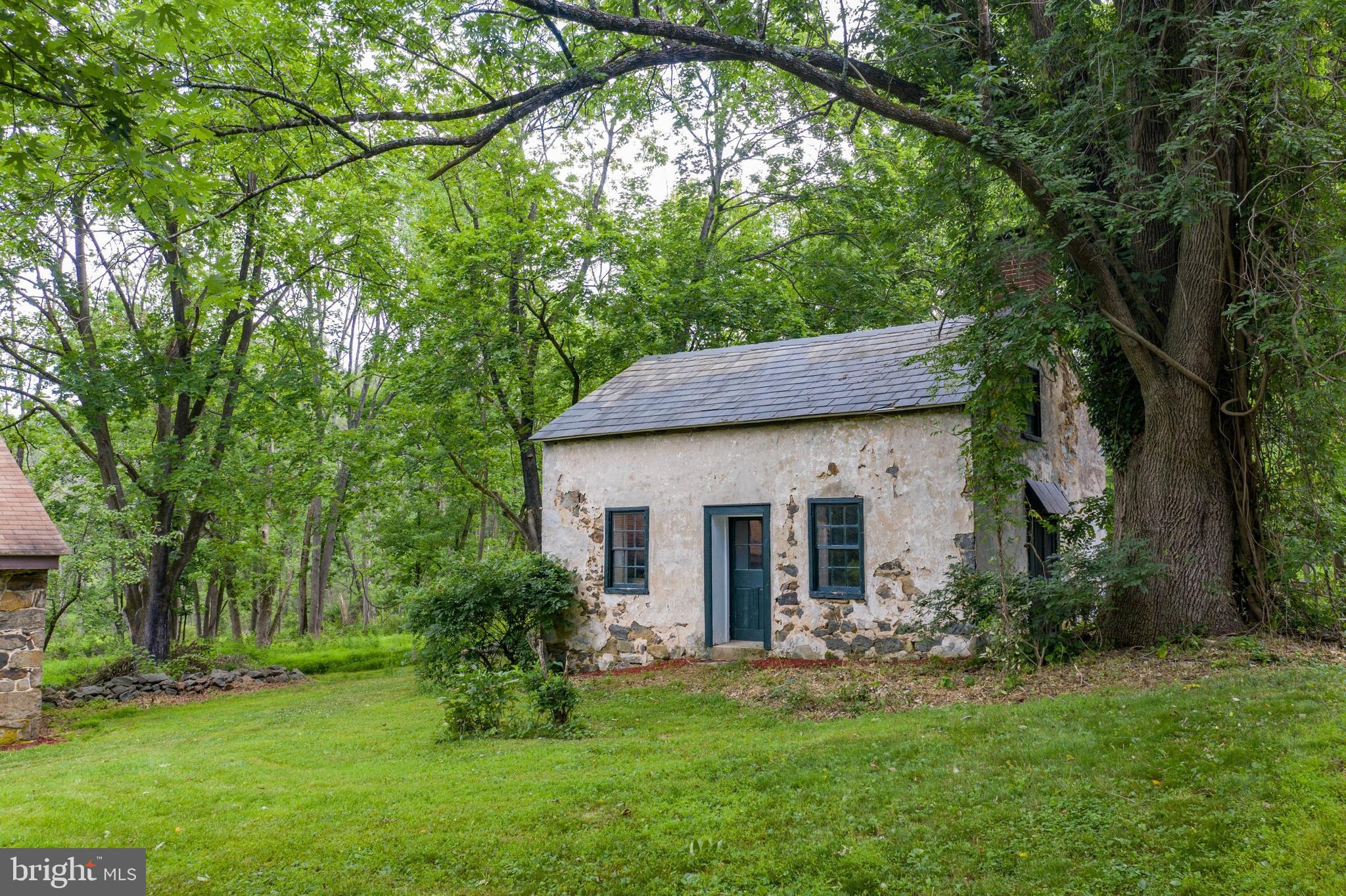 3729 Lower Saucon Road Hellertown, PA 18055 - Photo 16 of 20