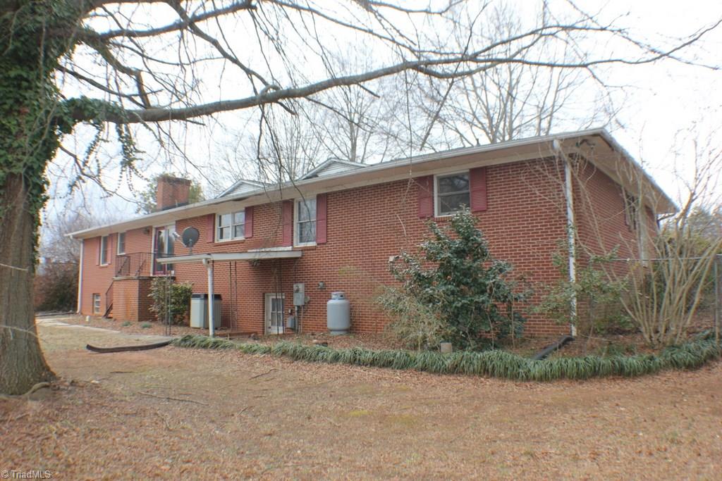 150 Devotion Road Thurmond, NC 28683 - Photo 2 of 29 Gallery Image 2