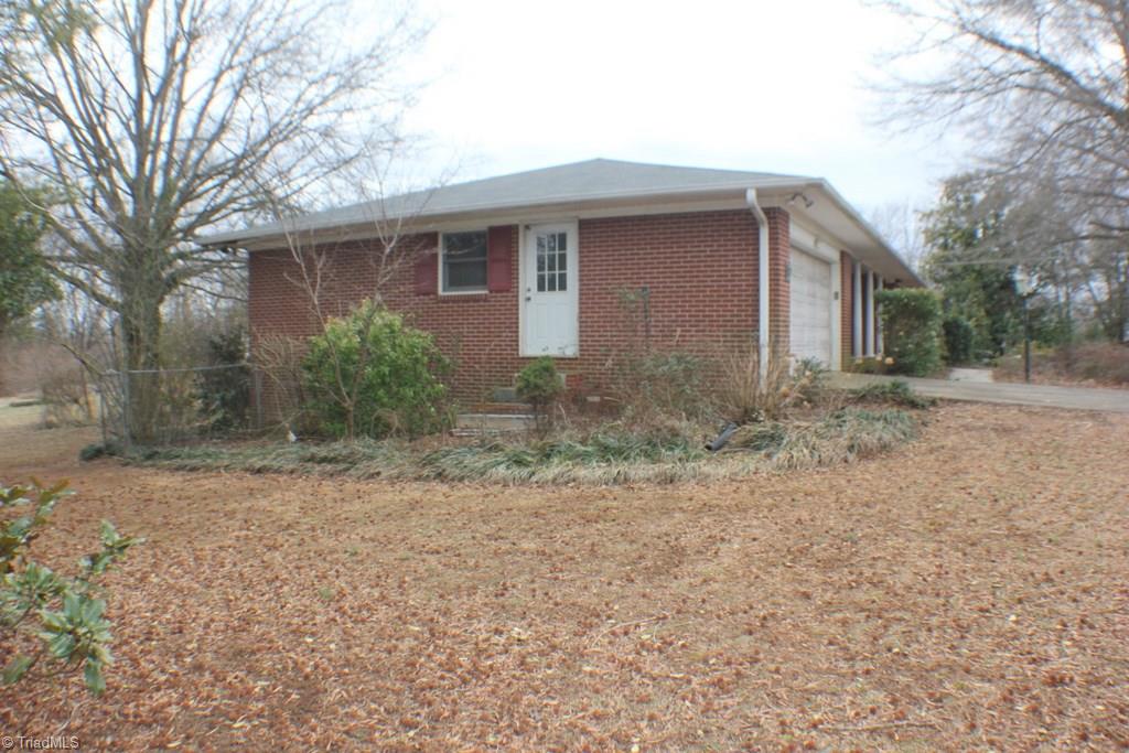 150 Devotion Road Thurmond, NC 28683 - Photo 3 of 29 Gallery Image 3