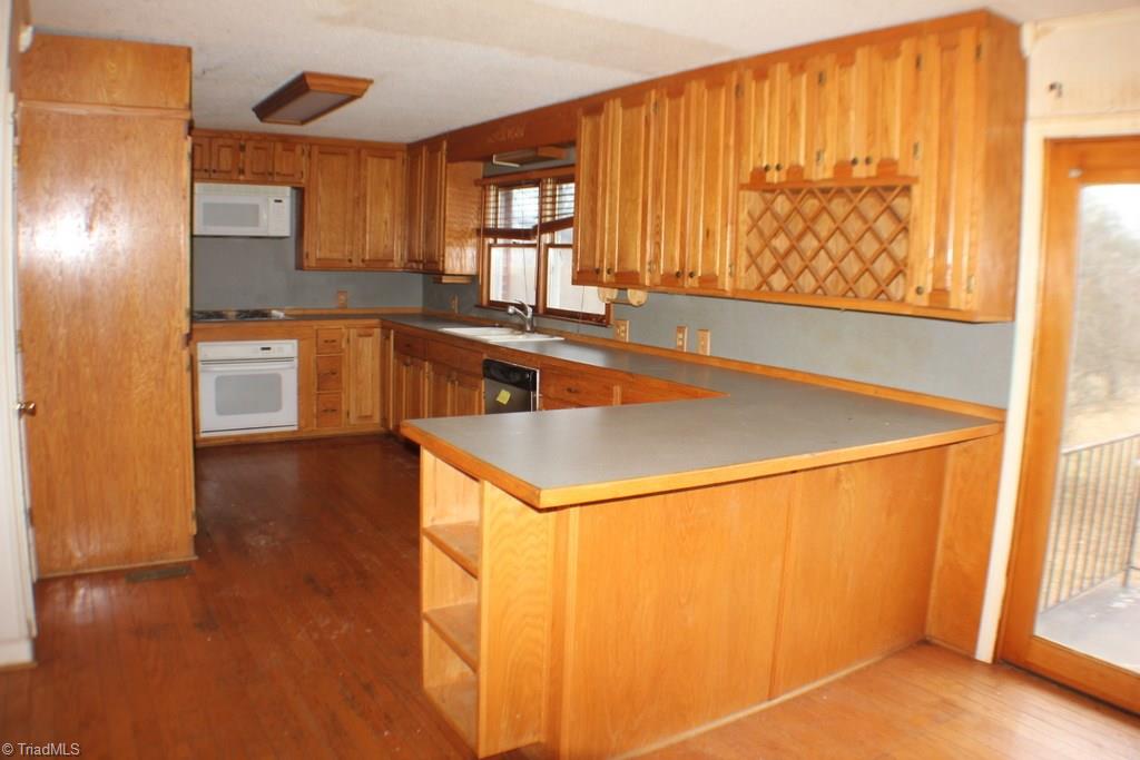 150 Devotion Road Thurmond, NC 28683 - Photo 5 of 29 Gallery Image 5