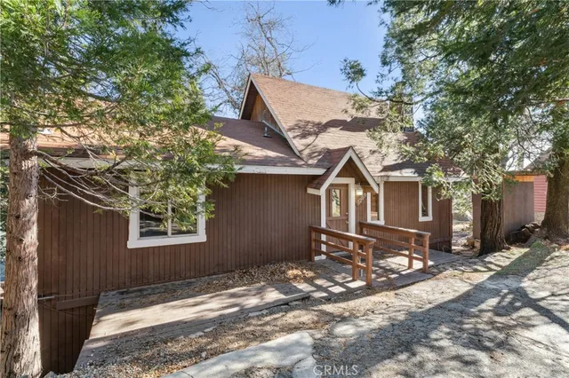 $295,000 | 1209 Bridal Path, Rimforest, CA 92378
