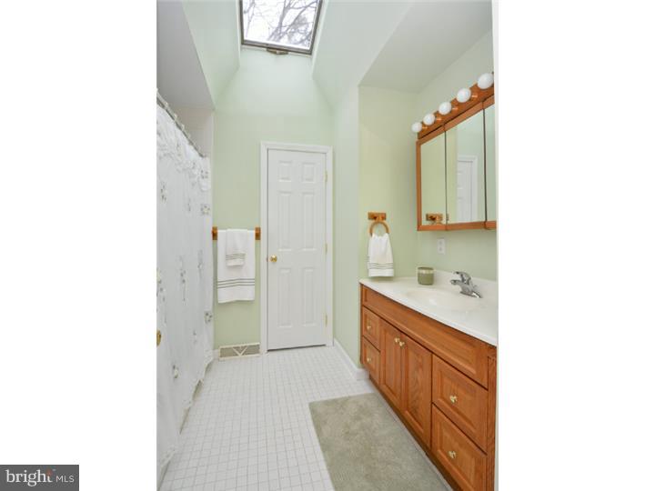 115 Princeton Road Exton, PA 19341 - Photo 17 of 25 Bathroom