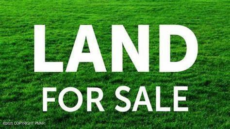 Lot 71 Eagle Path Bushkill, PA 18324 - Photo 1 of 3 a view of an outdoor space and a yard