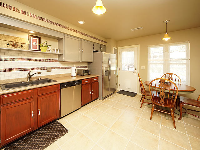 531 Laurel Ridge Road North Charleston, SC 29418 - Photo 7 of 38 07