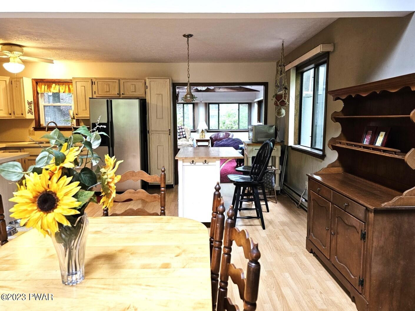 1005 Tomahawk Road Lake Ariel, PA 18436 - Photo 7 of 33 7-dining