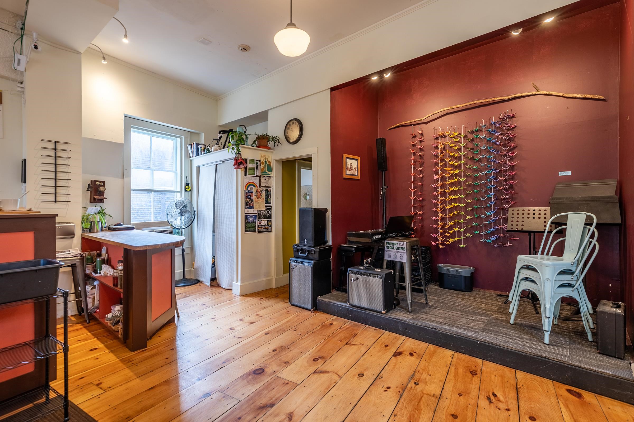 51 Square Rockingham, VT 05101 - Photo 20 of 33